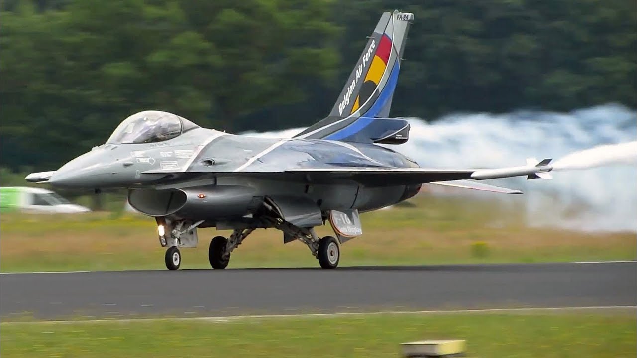 NICE Demo F16 Belgian Air Force at Gilze-Rijen, Opendagen 2014