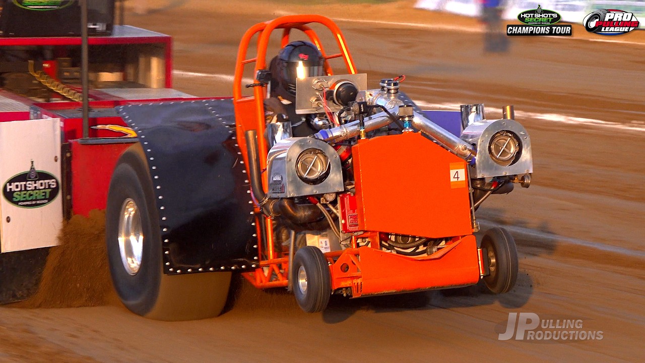 Tractor Pulling 2026: Wild Mini Rods pulling at the America's Pull in Henry, IL - Pro pulling League