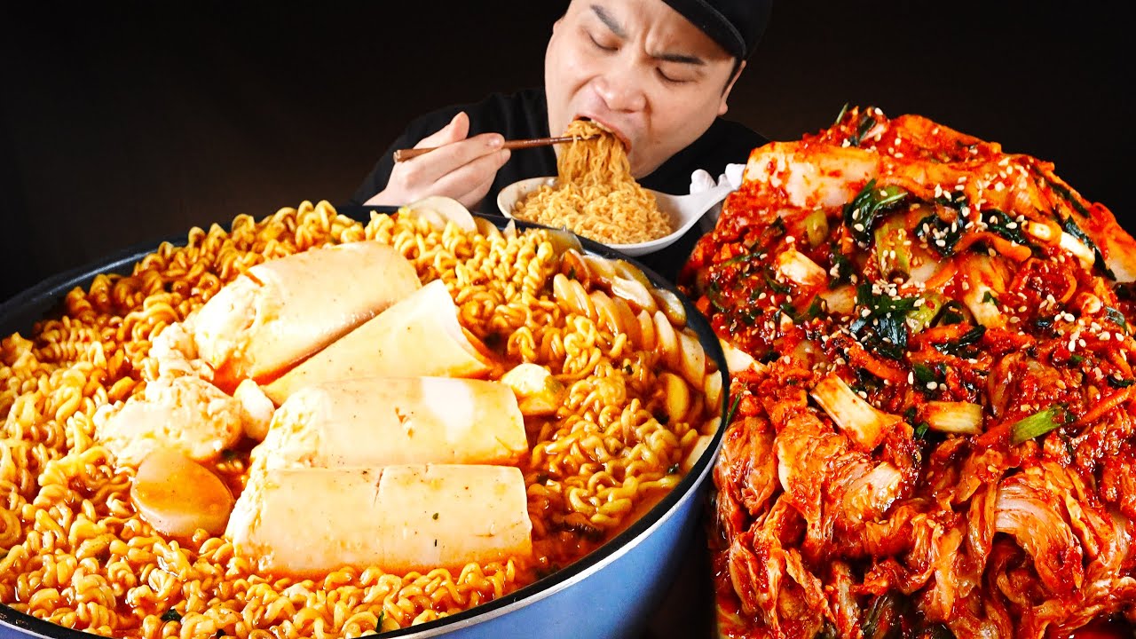 떡순두부 열라면과 매콤한 생김치 먹방~!! 리얼사운드 ASMR social eating Mukbang(Eating Show)