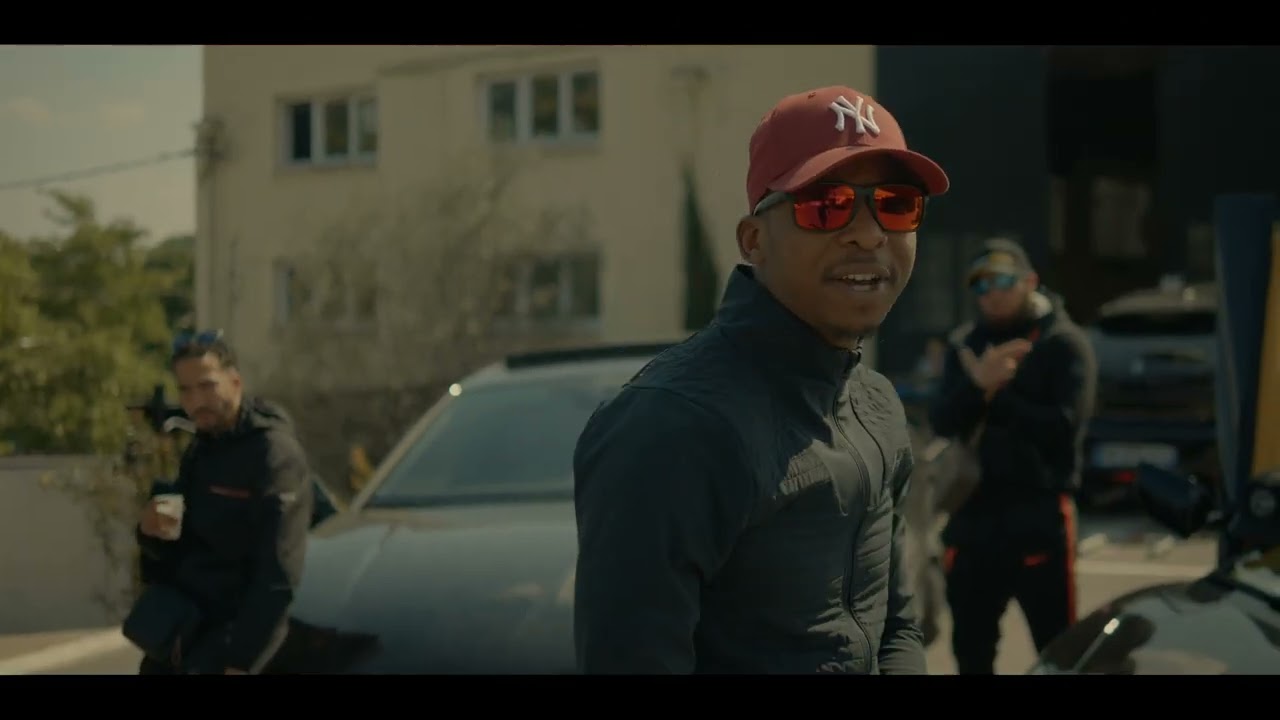 Darkoss - &Ccedil;aragaviguitagaille (Clip Officiel)