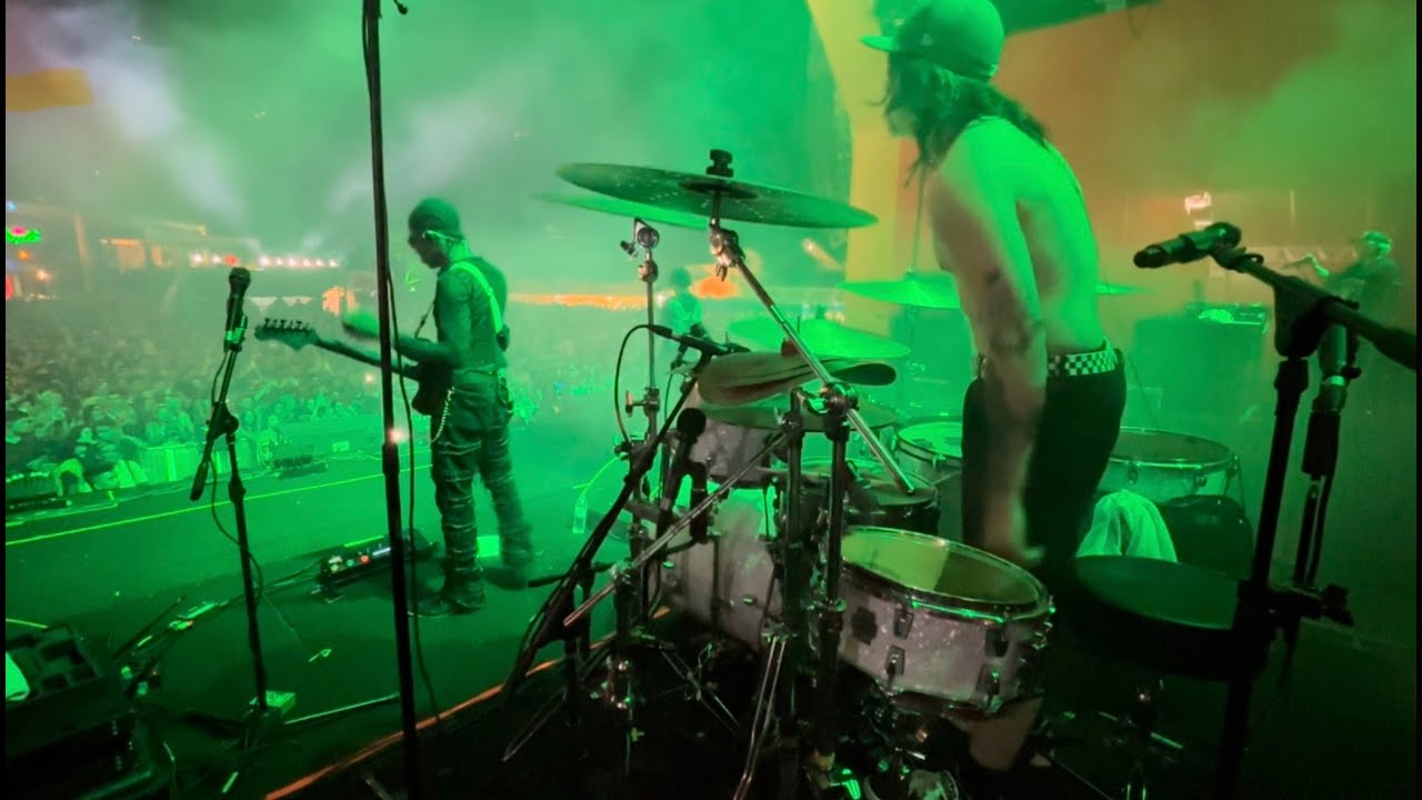 MATU&Ecirc; - MAQUINA DO TEMPO (Drum Cam) PERACETTA Ao vivo em OURO PRETO-MG ‪@30PRAUM