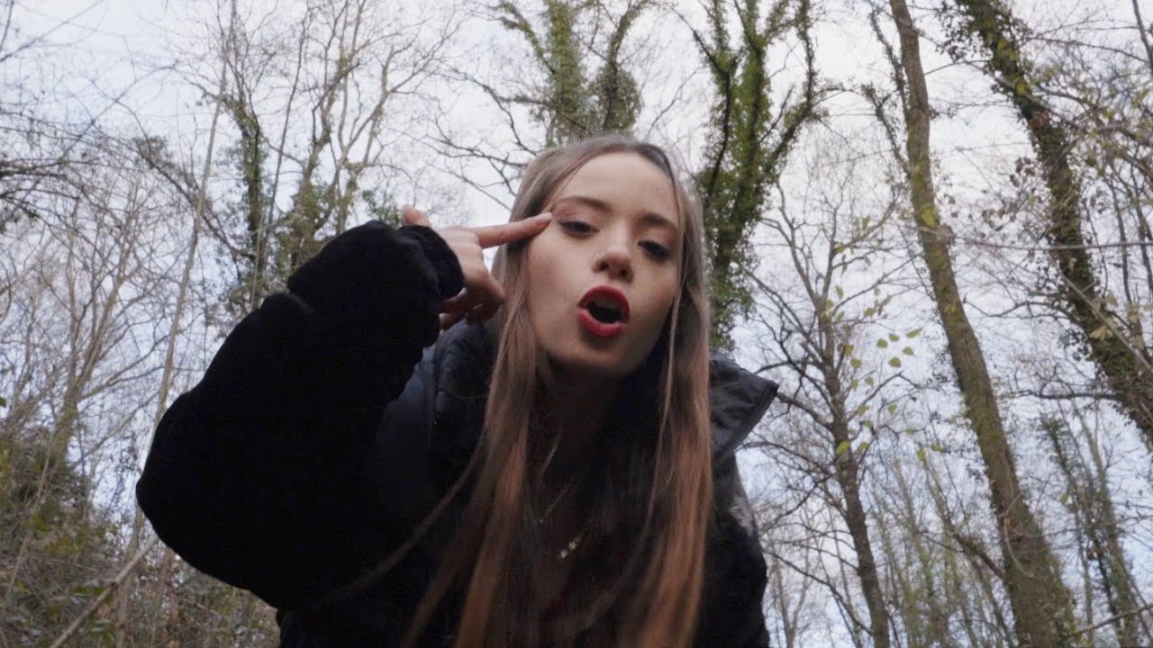 SANTA SALUT - ABSENTA (Prod. DAAX & XEFF)