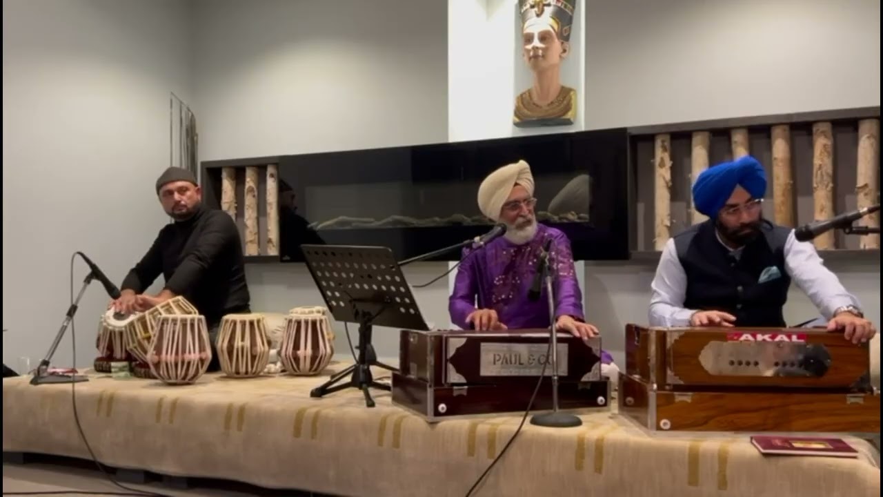 Zulf Ke Sawarne Me-Harjit S. Pabla Live in Canada