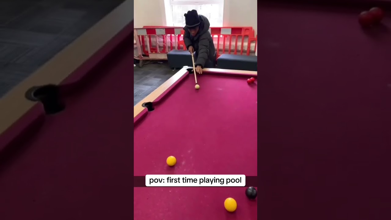 First time playing pool 🤣 (via @mrgbusy/TT)