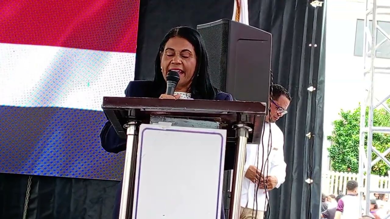 DISCURSO GOBERNADORA DE MARIA TRINIDAD SANCHEZ AMADA LOPEZ, ACTO CELEBRACION  INDEPENDENCIA.