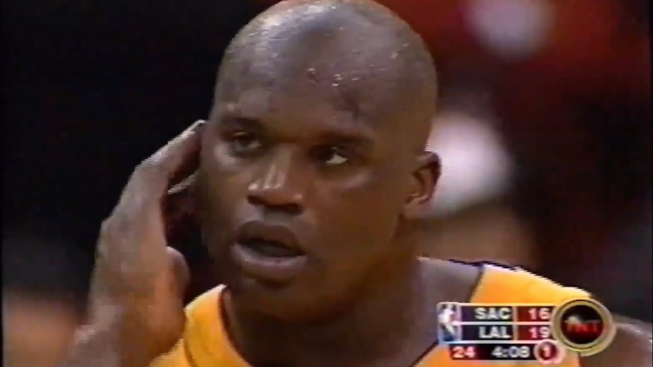 Shaquille O’Neal Lakers 24pts 10rebs vs Kings (2004)