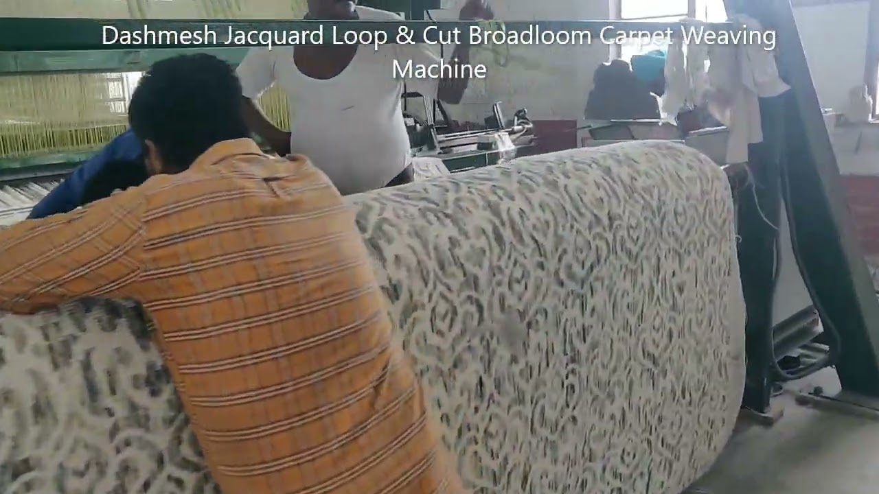 Cut & Loop Broadloom Carpet Weaving Machine By  