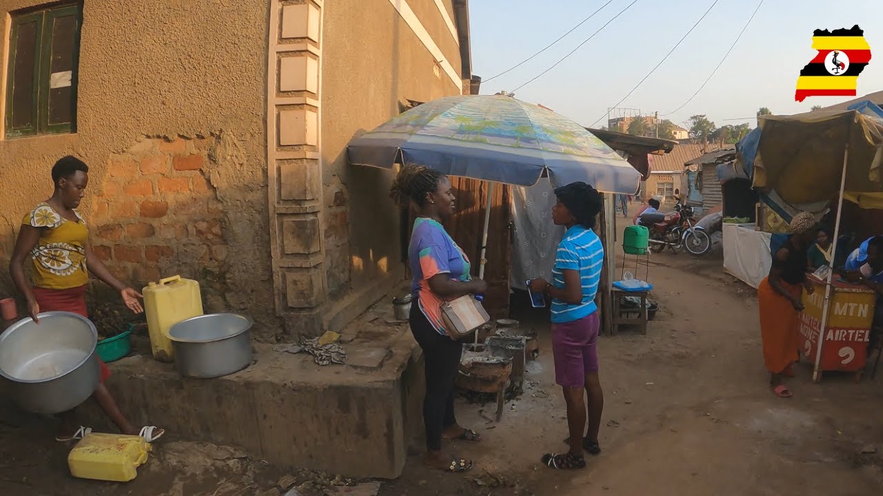INSIDE A HUMBLE LOCAL COMMUNITY IN UGANDA🇺🇬 AFRICA🌍 KIBULI -KABALAGALA
