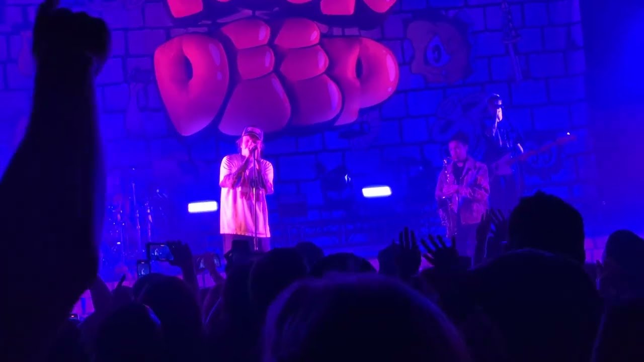 Neck Deep 