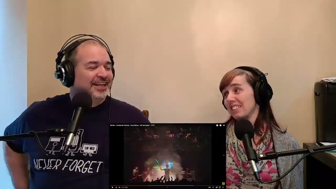 Mi Sex - Computer Games Reaction