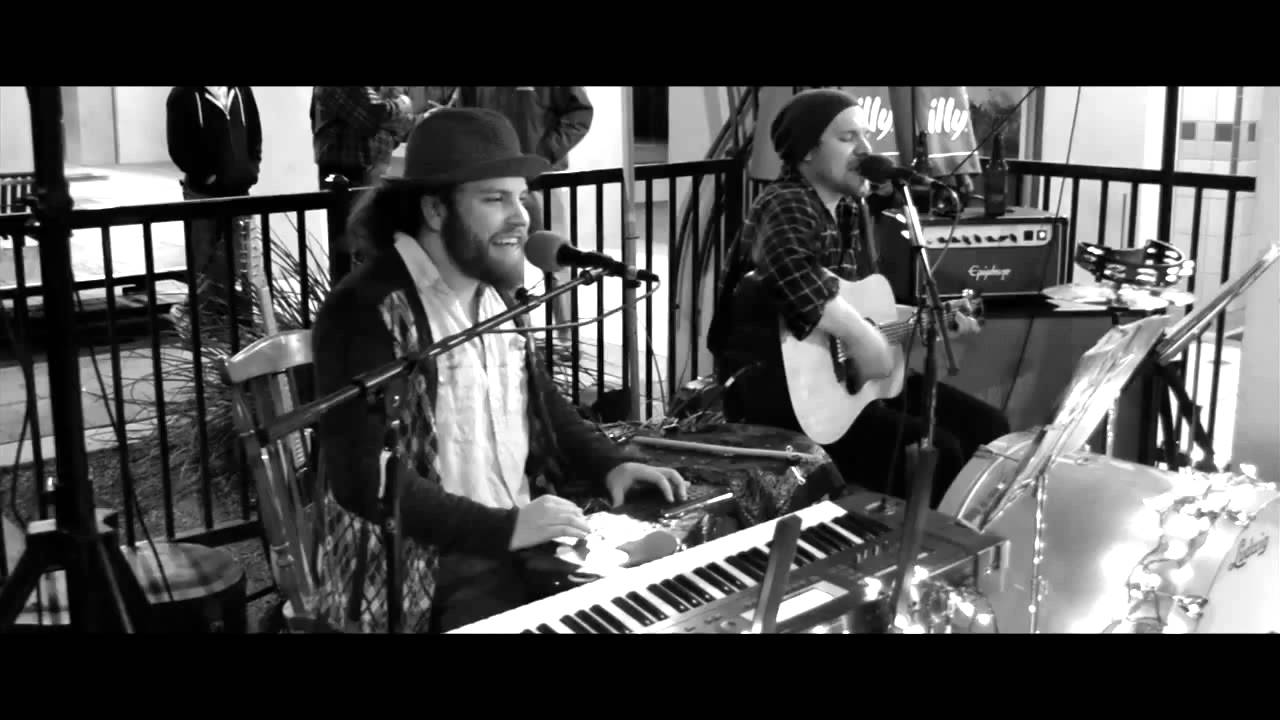 Coobee Coo 'Sugar Cane Lane' Live