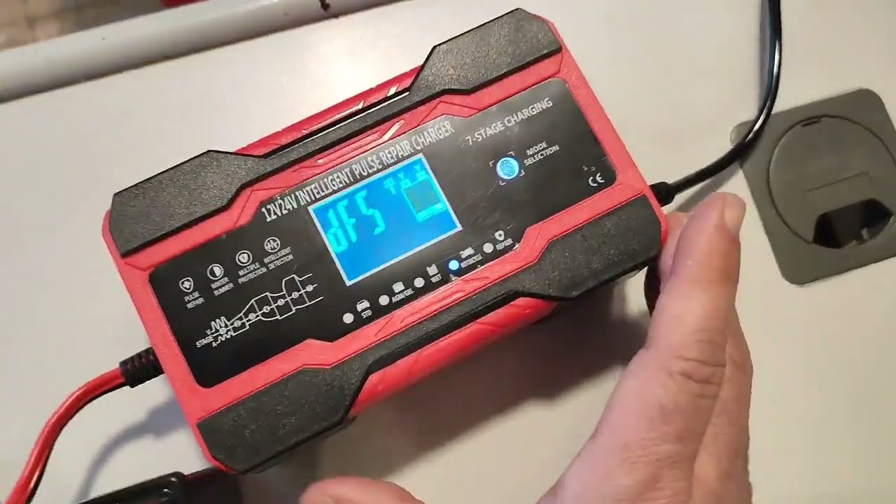EL MEJOR CARGADOR DE BATERIAS PARA MOTO Y COCHE
