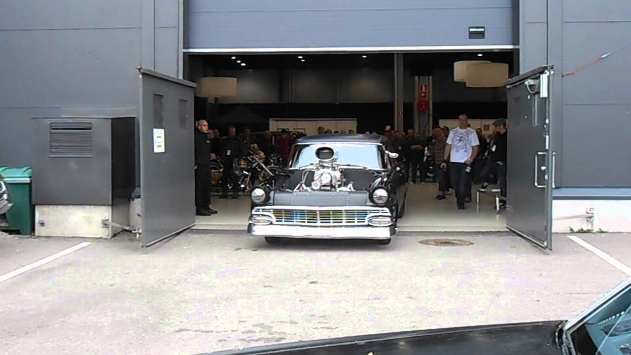 1500 HP '56 Fairlane Street Car - Burnouts & WalkAround.