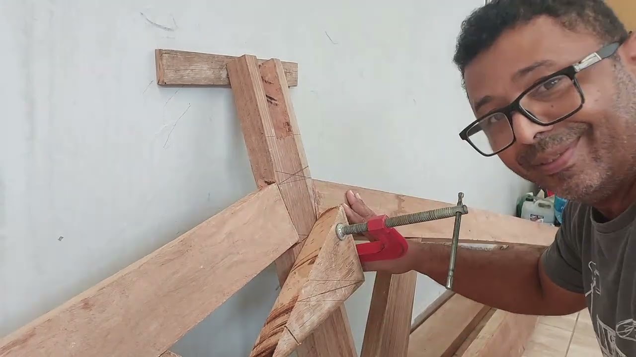 Reforço para a tesoura de Madeira 