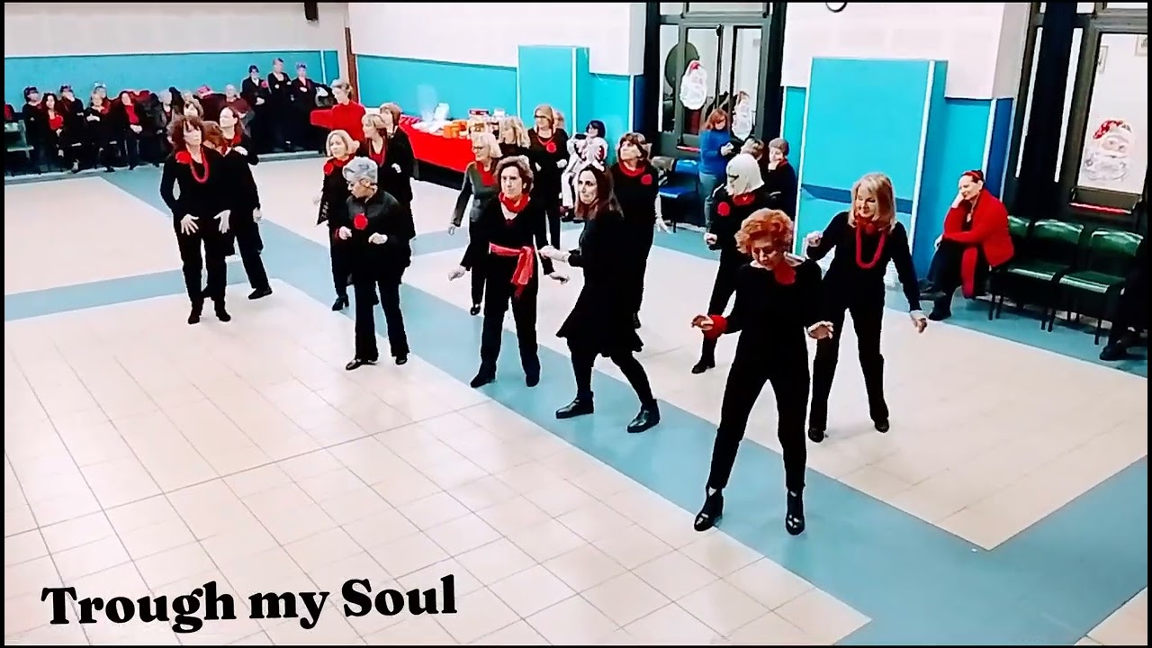Scuola Balli di Gruppo Balla Con Noi di E Luci. "Trough my Soul" (Enlly Blue) Coreo M.a E Luci