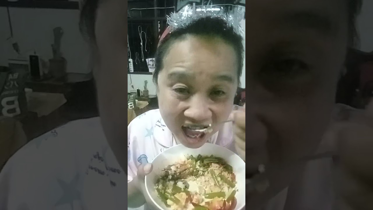 Ep 204 ข้าวราดผัดดอกหอมไข่เจียว Byเจ้ตุ้มป้าหน้าขาวแอบแซ่บ