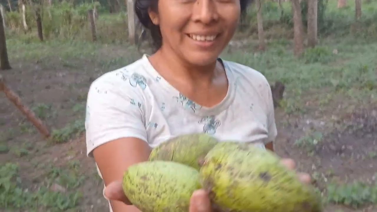 Amalia después de mucho tiempo ve los frutos de su esfuerzo