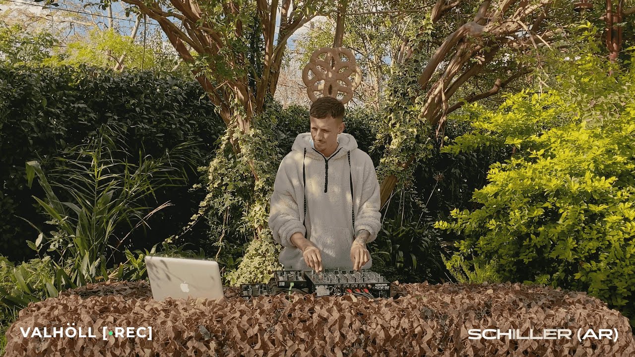 Stream 022 | SCHILLER (AR)