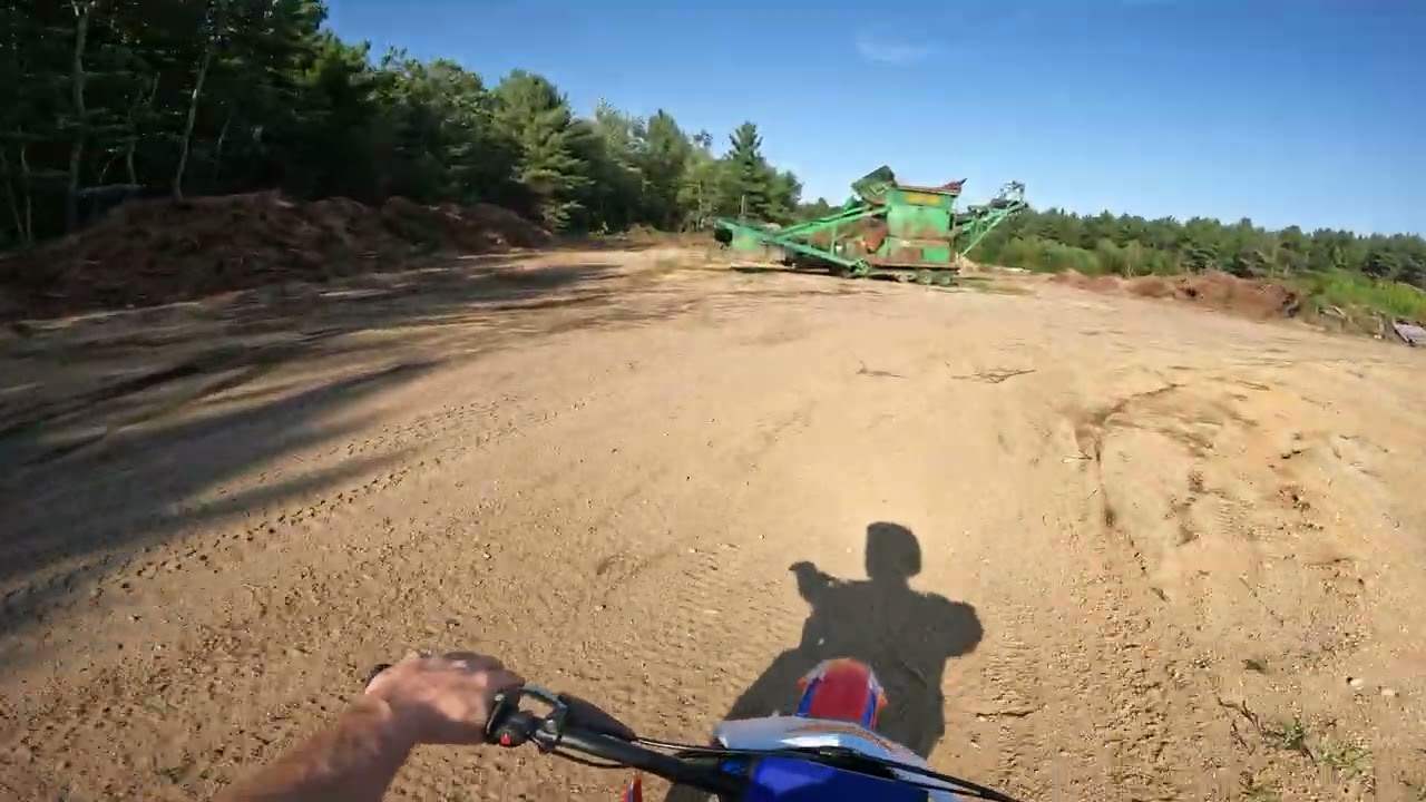 Apollo RXF 150 Freeride 2022 TEST dans le sable (gopro hero 10 en 4k)