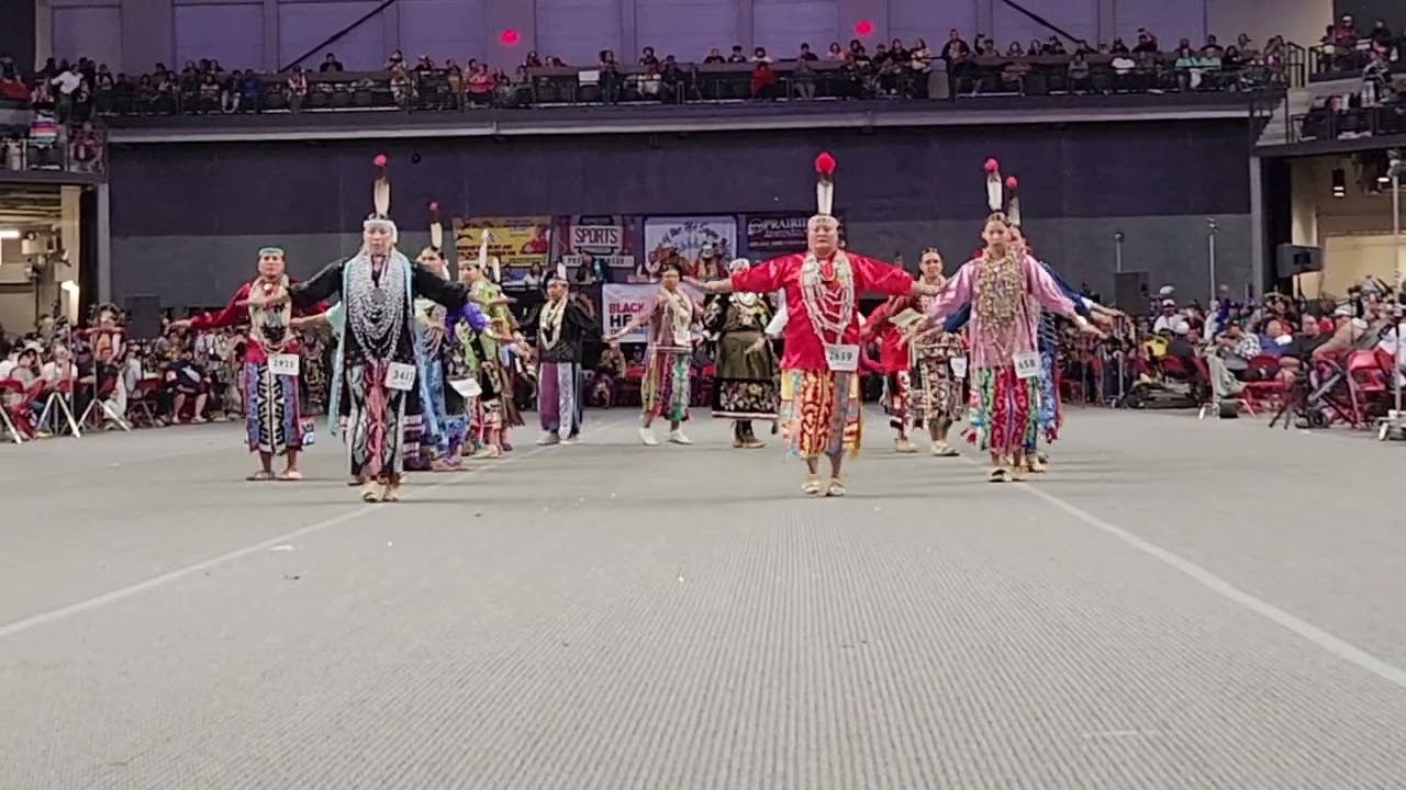 Grand Entry Special: Women's Applique l SNL Black ⚫️ Hills Powwow 2024