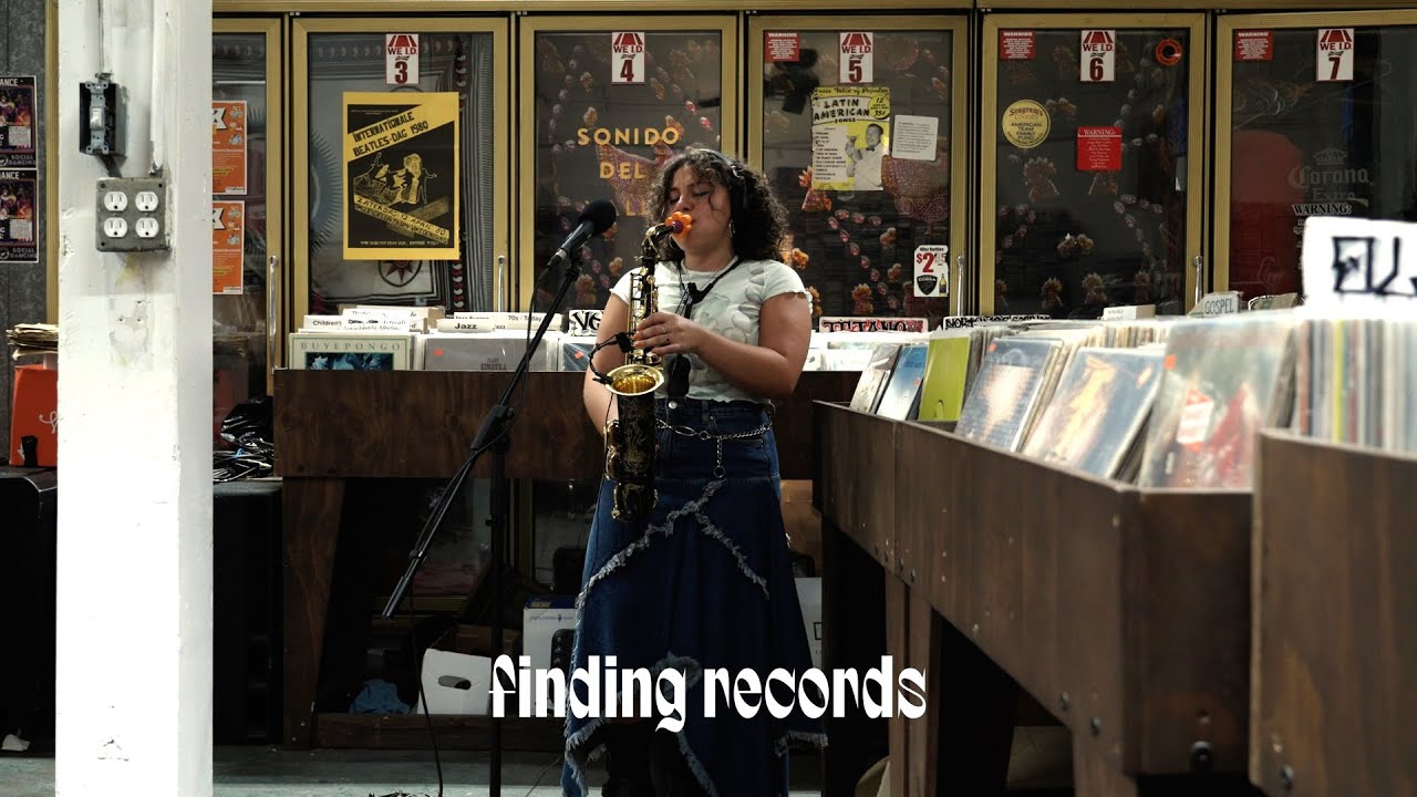 lorren chiodo - palm reader (live performance) | finding records FR022