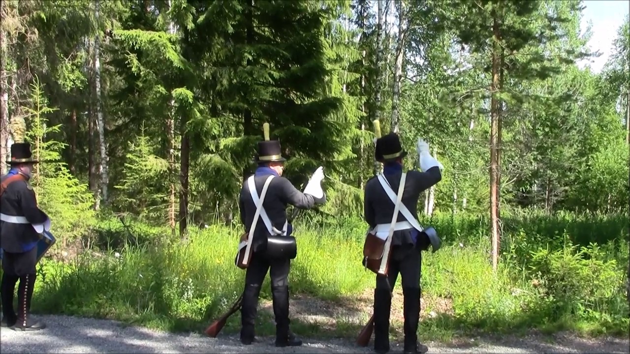 Mustaruutiasenäytös Wanhat koneet Vahojärvellä -tapahtumassa 15.7.2017