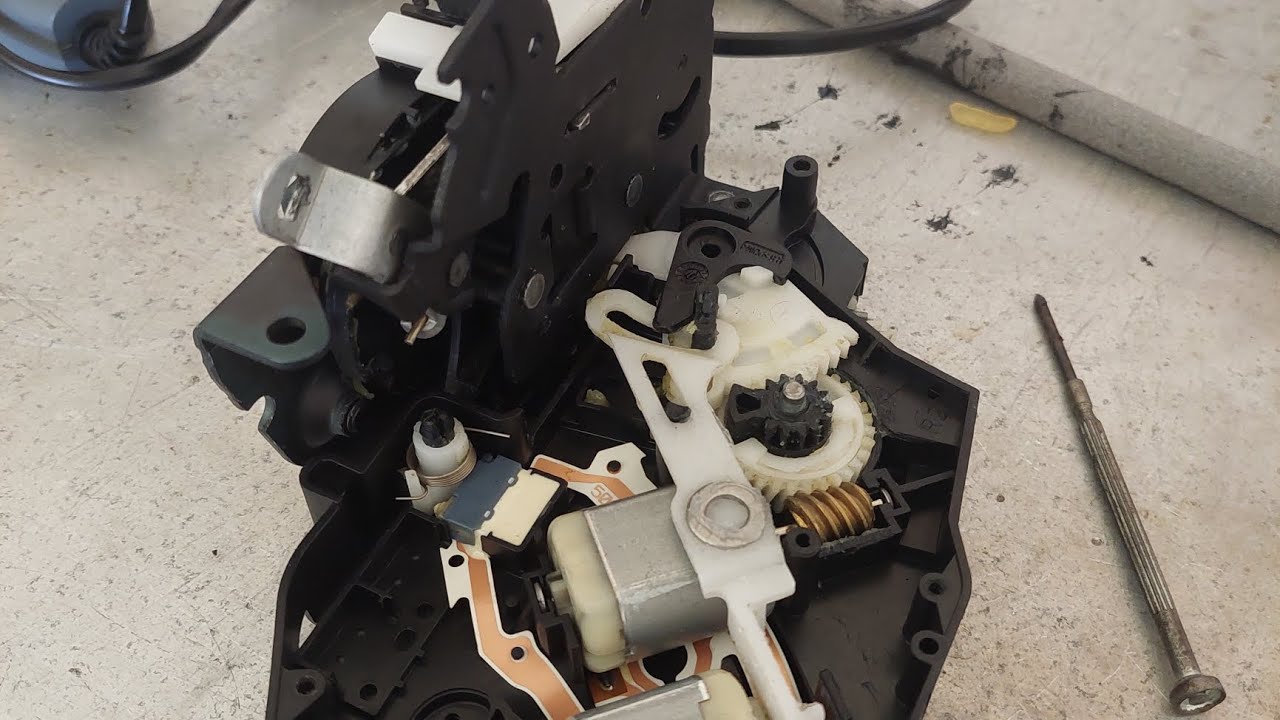 MK4 Ford Mondeo Door Lock Noise Fix