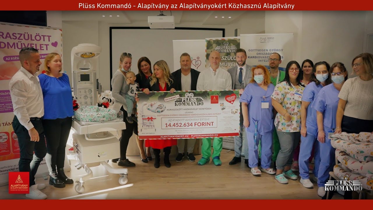 Ünnepélyes adományátadás a GOKVI-ban a Plüss Kommandóval