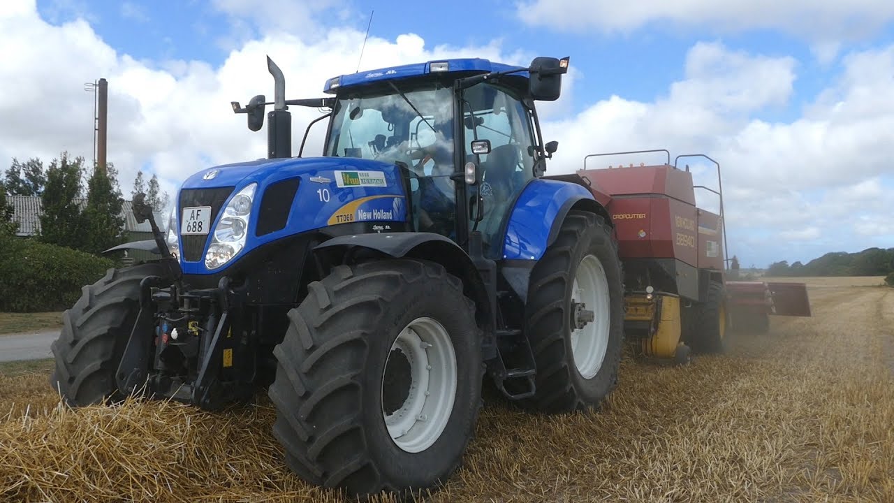 New Holland T7060 Baling w/ NH BB940 Big Baler &  POMI Baling Wagon | Harvest 2018 | DK Agri