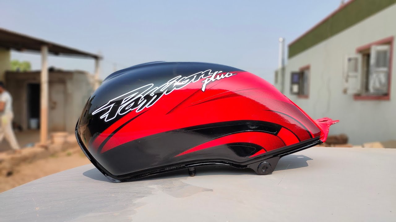 PASSION PLUS old fuel tank painting with a red and black colour / how to paint bike tank with spray