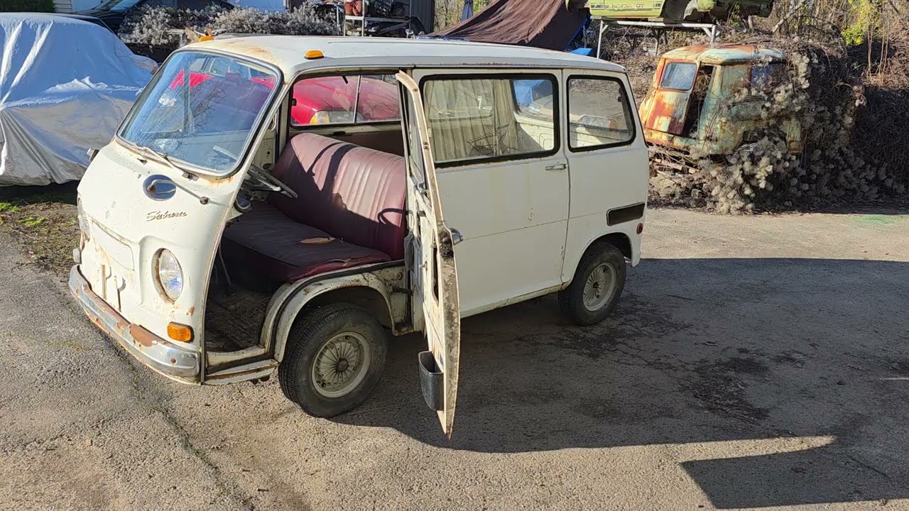 Фургон Subaru 360, 1-й привод