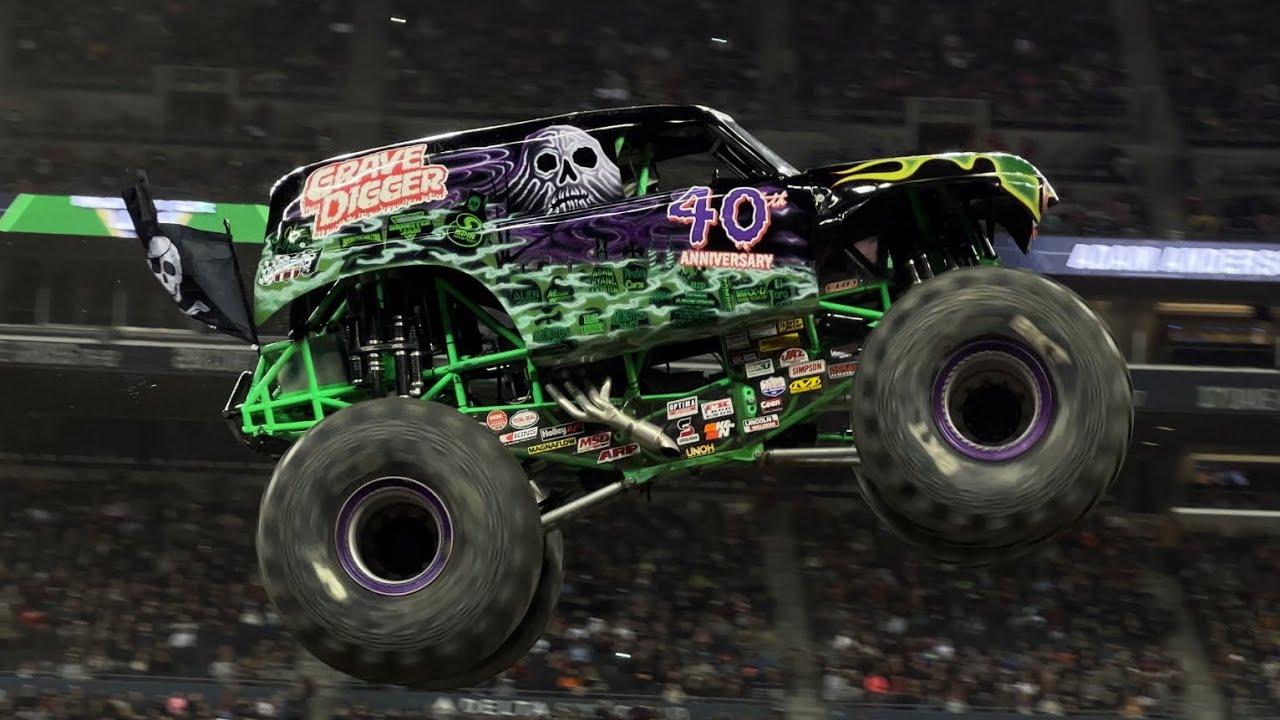 Monster Jam Seattle 2022 FULL SHOW 04/02/22