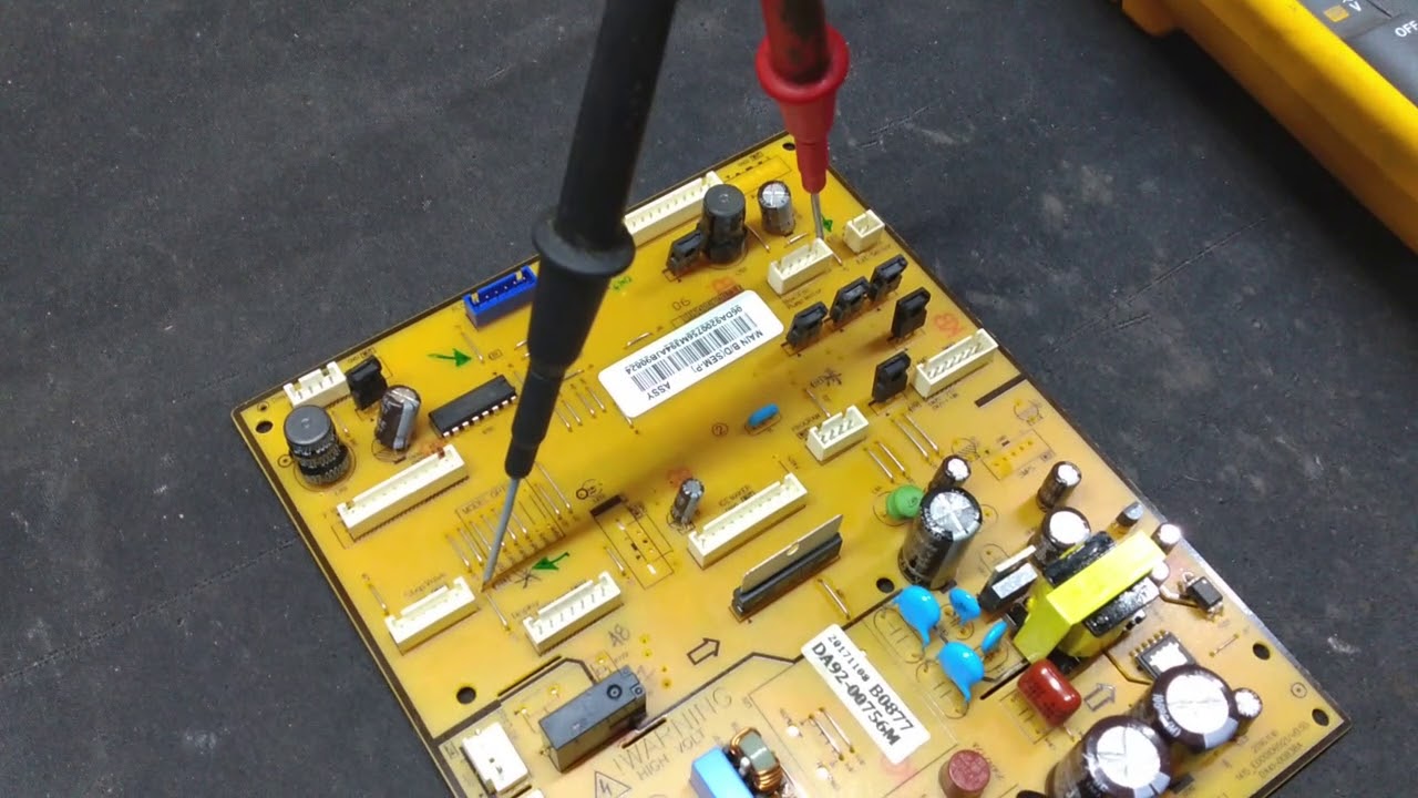 Refrigerador Samsung Inverter, Falla de 12 volts, cronica de una reparación