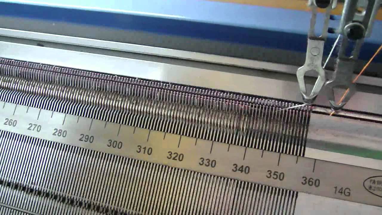 MAQUINA TEJEDORA RECTILINEA ACCURATEX F16