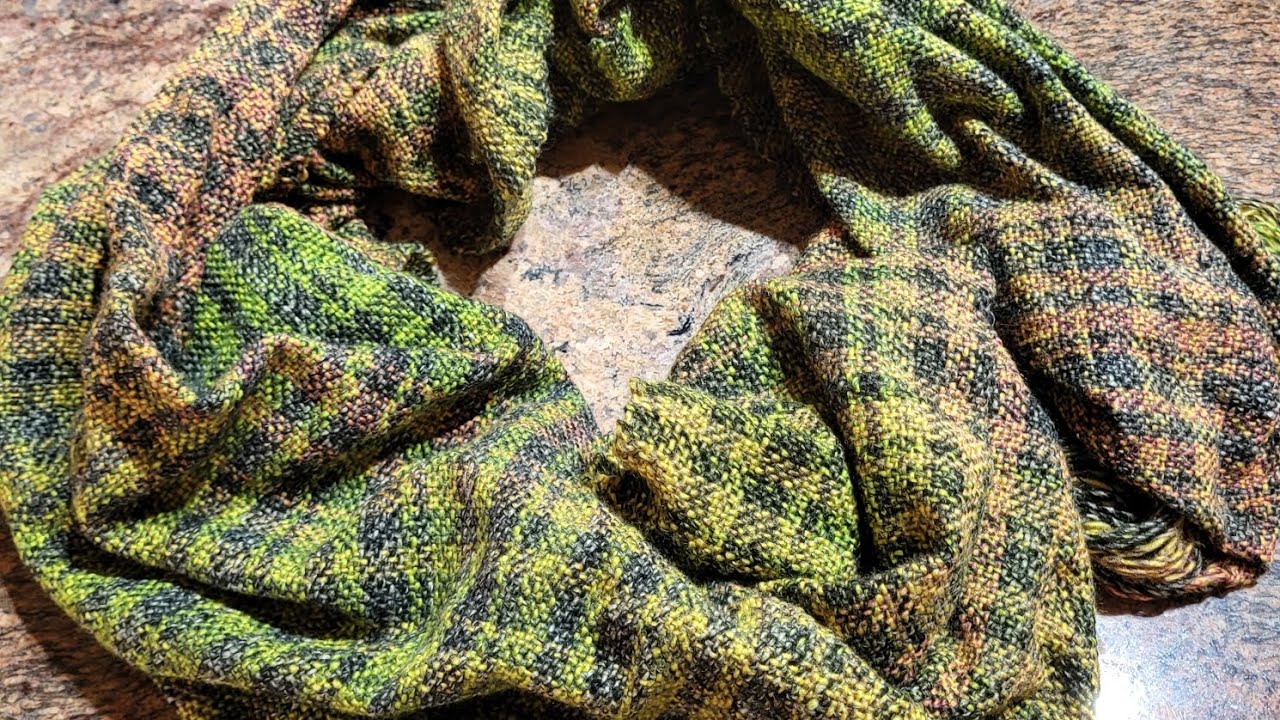 Weaving the Weaver and the Hummingbird Shawl - Part 2