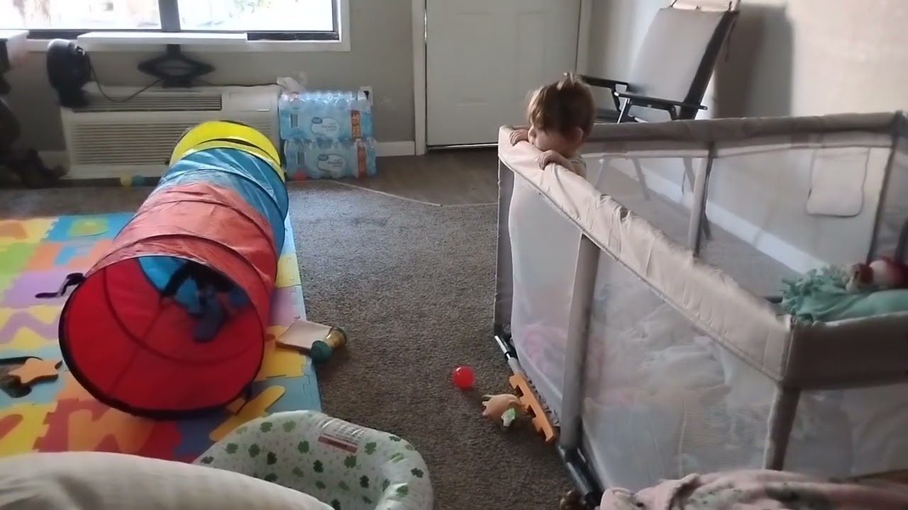 Fun with Kitty 😁👶👶😸🩵