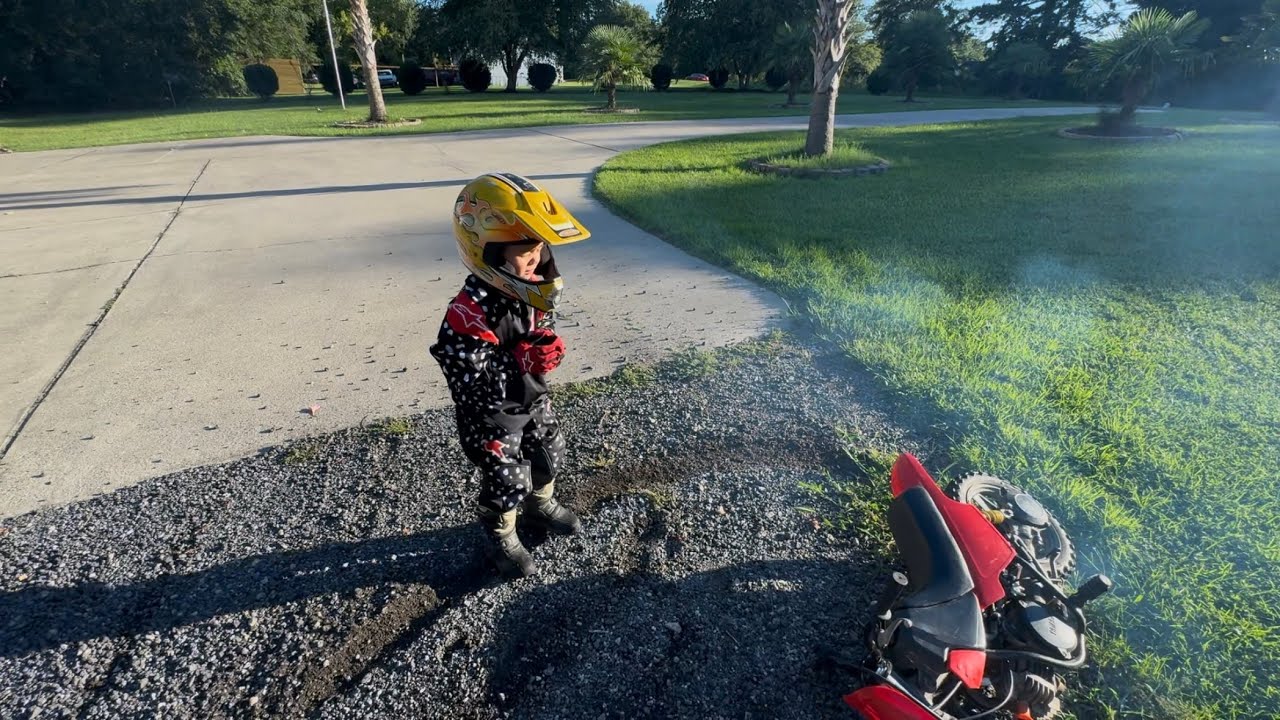 Si crashes his Dirt Bike! Dominic and Silas run a few Summer laps.