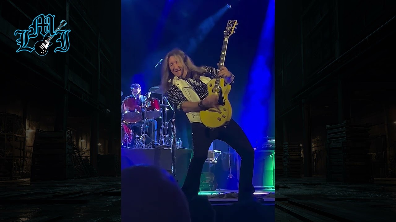 Scott LaFlamme with HIGH 'N' DRY!