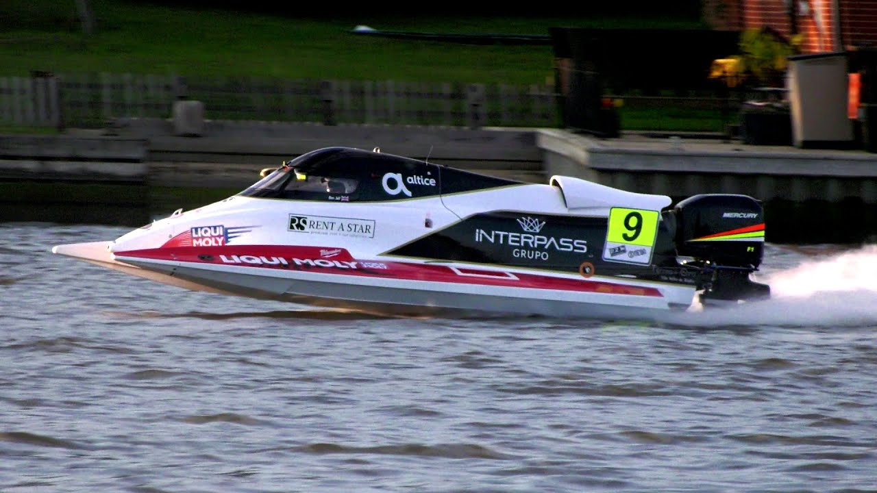 Formula 1 Powerboat testing at the LOBMBC
