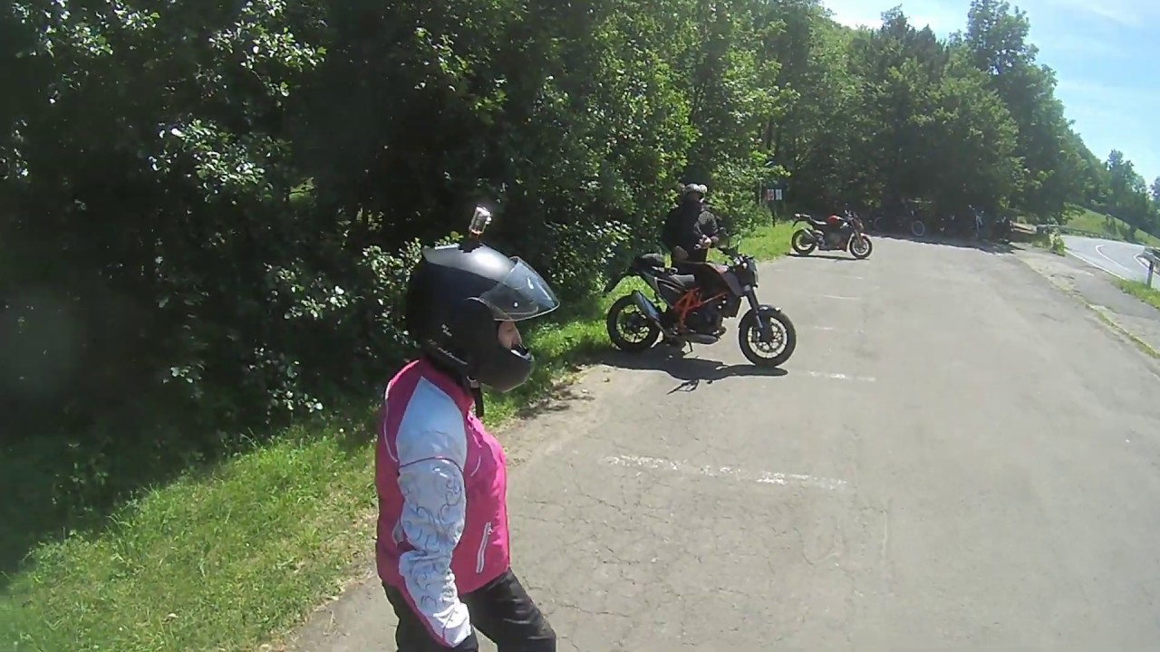 Kleine  Motorrad runde mit Tourenfahrer NRW. Kürten nach Altenberg Märchenwald im Bergischen Land