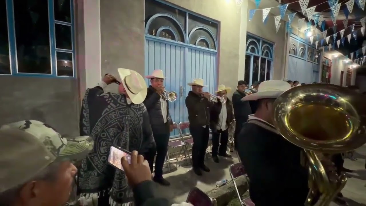 SANTA MARIA TINDU BANDA ESTRELLA 