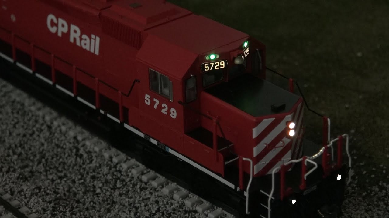 Review: Bowser GMD SD40-2 with DCC & ESU LokSound
