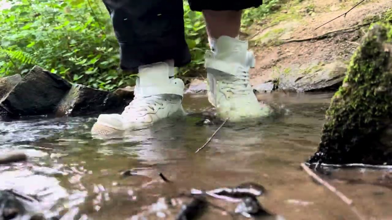 Nike Air Force 1 Mid fresh wet and muddy