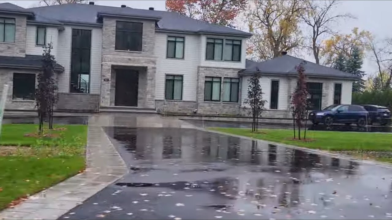 West Island Montreal quebec. Richest neighborhood on the West