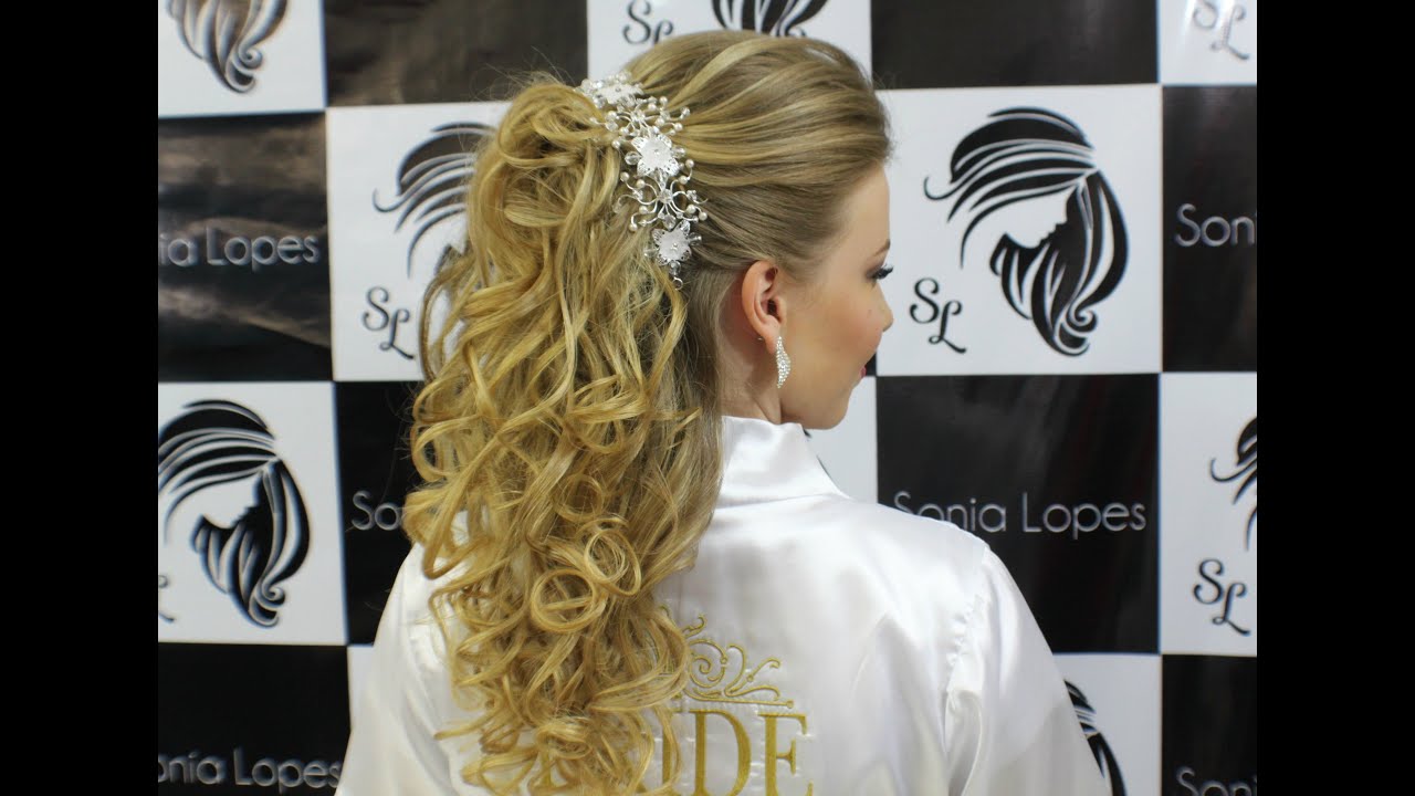 Semi Preso Cacheado - por Sonia Lopes