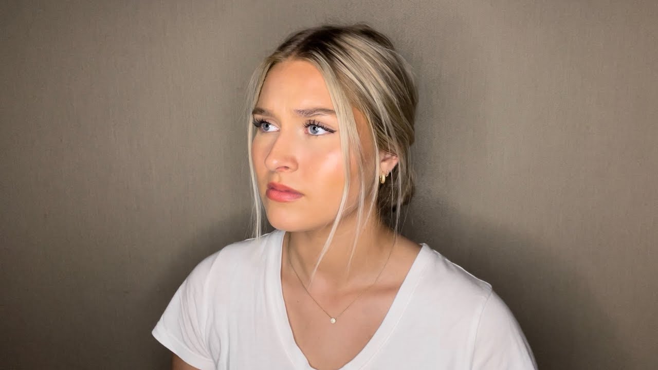 Livi’s Monologue (My Father’s Blue Eyes) - Dreams in Captivity