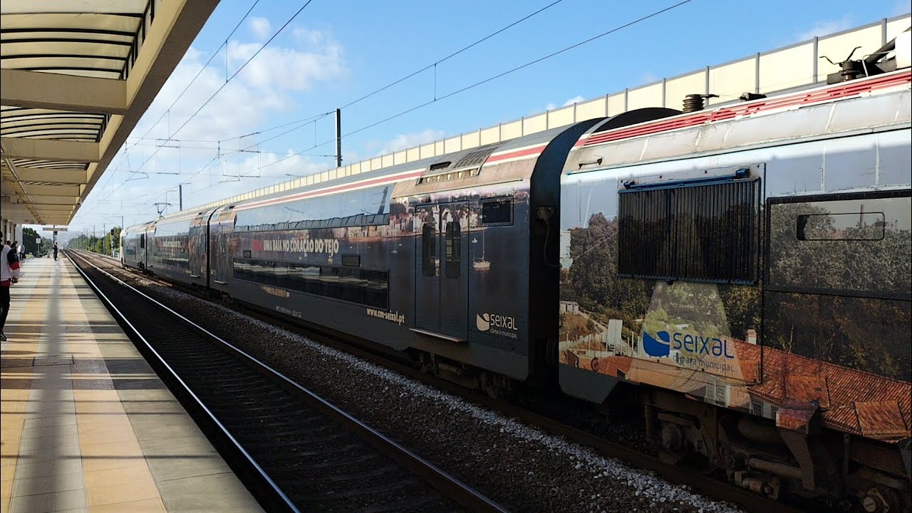 Comboios da Fertagus na estação de Foros de amora 13/3/2023