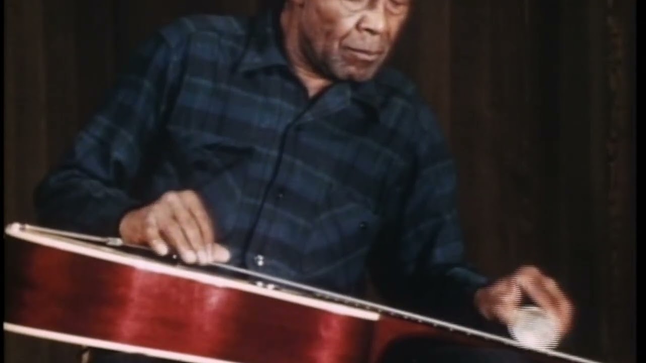 I'm Glad Salvation's Free performed by Jesse Fuller