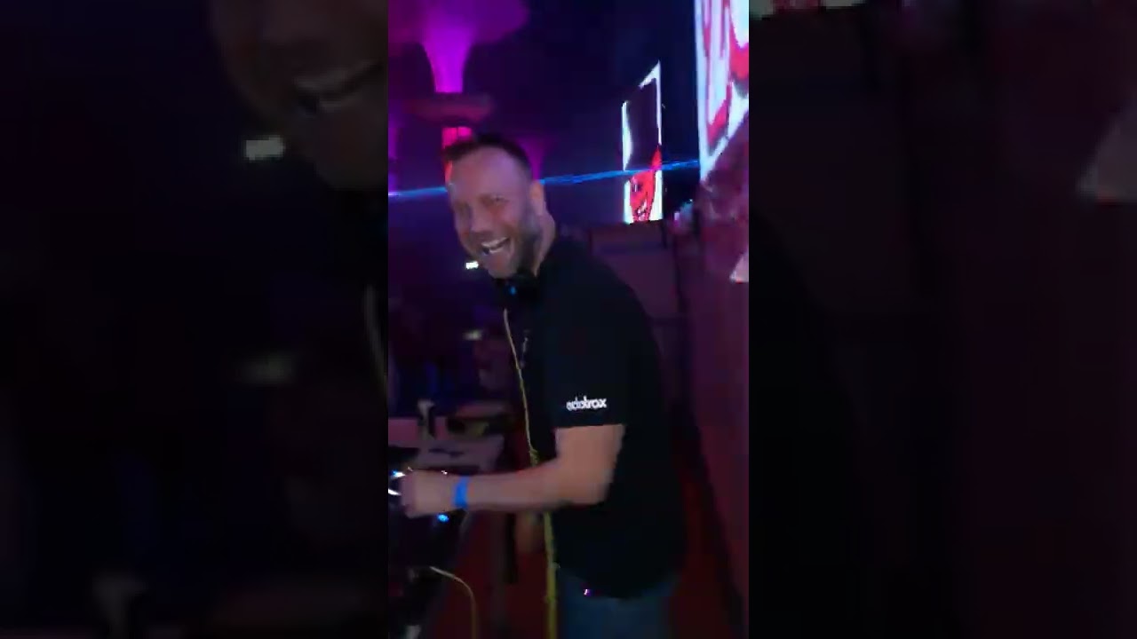 Sam White  live at The Zone, Halloween Special, Flamingos, Blackpool