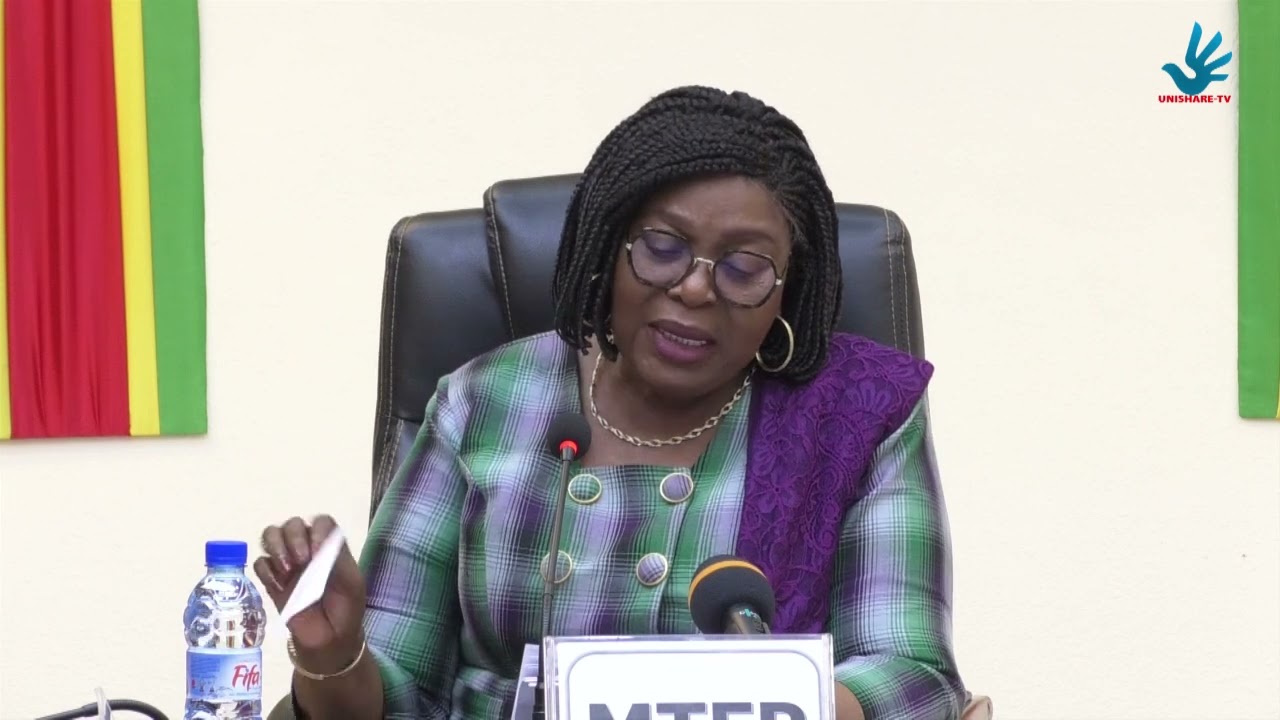 Mme Aminatou Sar reçue par le Ministre Adidjatou MATHYS